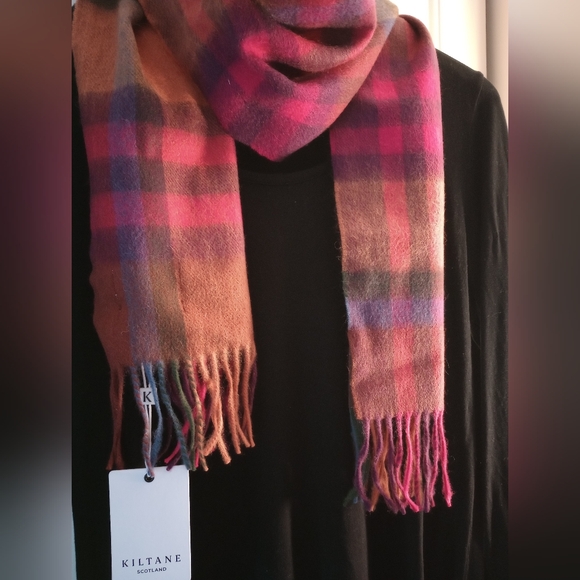 Kiltane 100%Lambswool Tartan Scarf NWT! Made in Scotland - Picture 2 of 5